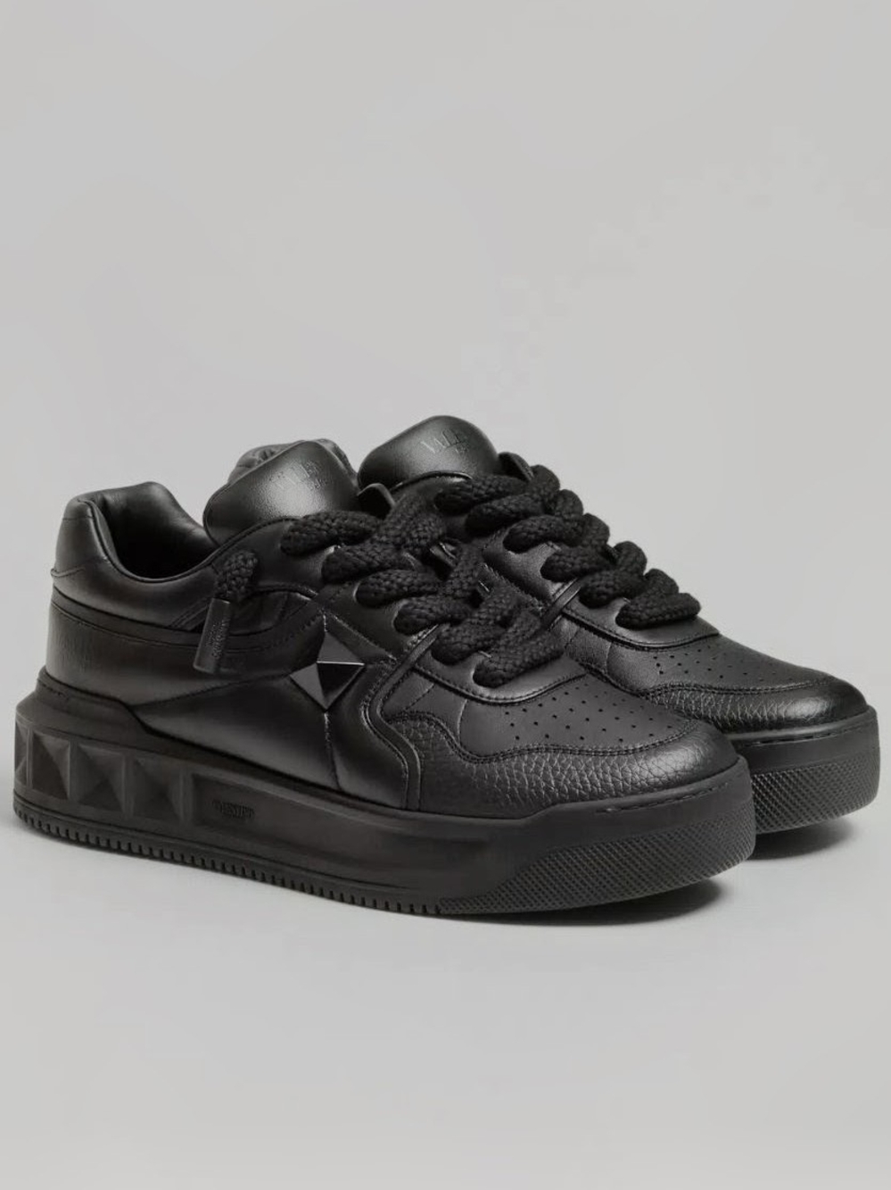 Valentino Garavani Black Leather Low-Top Sneakers